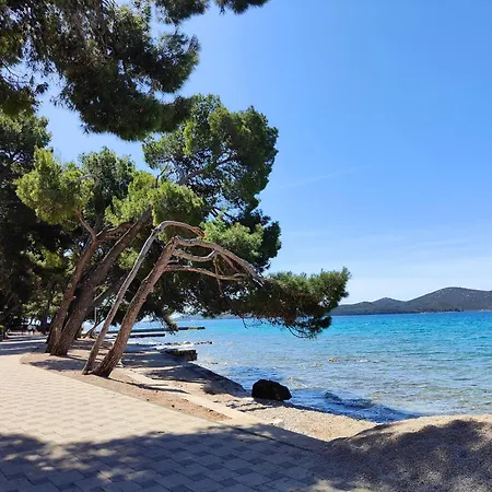 Mobile Ami & Alen Κάμπινγκ
